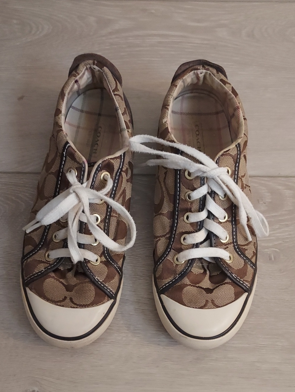 Coach Womens Tan/Brown Signature Canvas Lace-Up Sneakers